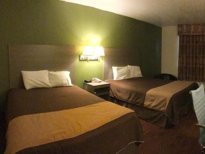 Rodeway Inn Moriarty Extérieur photo